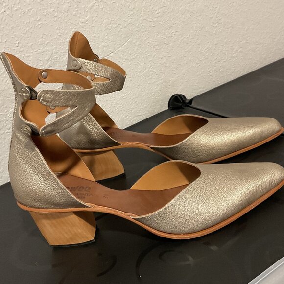 NWOB Cydwoq block heel pumps 39 - Picture 2 of 8